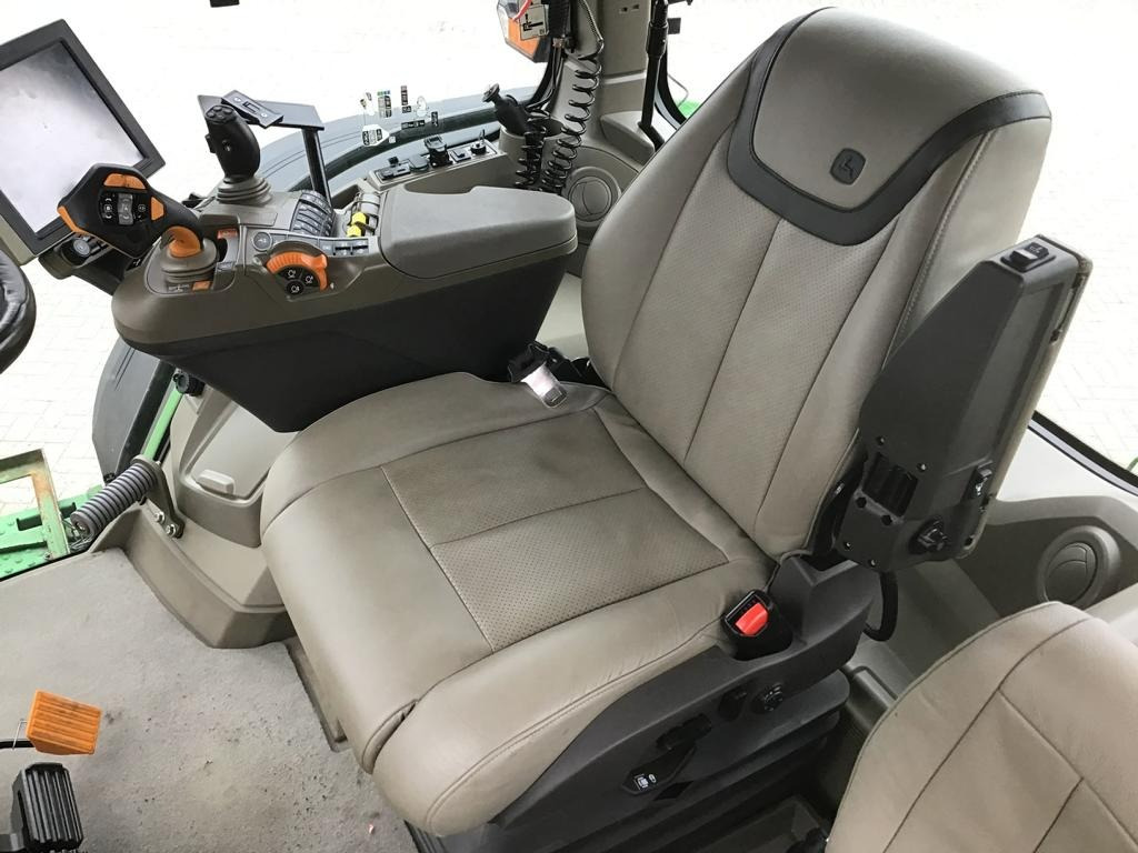 جرار John Deere TRAKTOR 7R350: صور 26 جرار John Deere TRAKTOR 7R350: صور 26