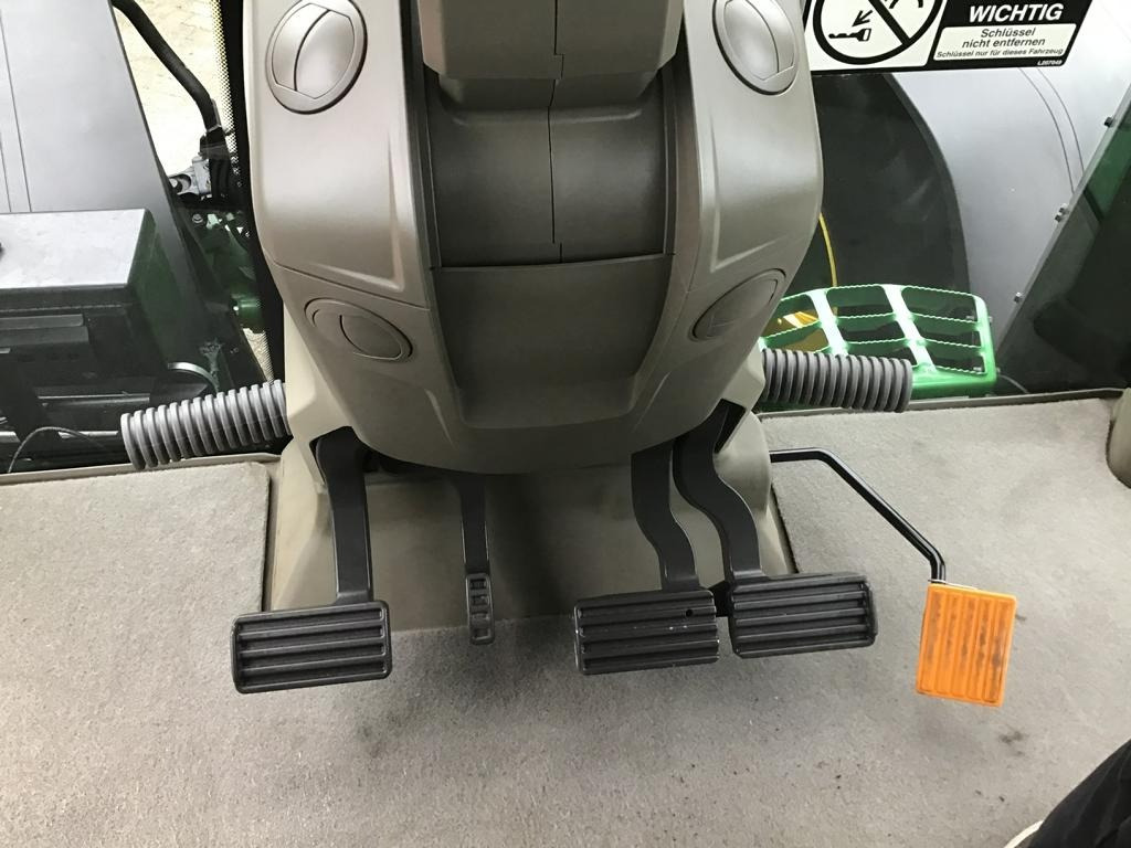 جرار John Deere TRAKTOR 7R350: صور 19 جرار John Deere TRAKTOR 7R350: صور 19