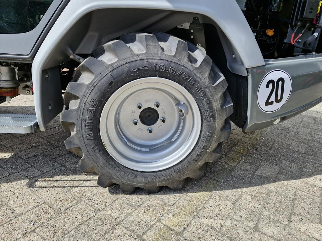 Kramer 5040 - اللودر بعجل: صور 4 Kramer 5040 - اللودر بعجل: صور 4
