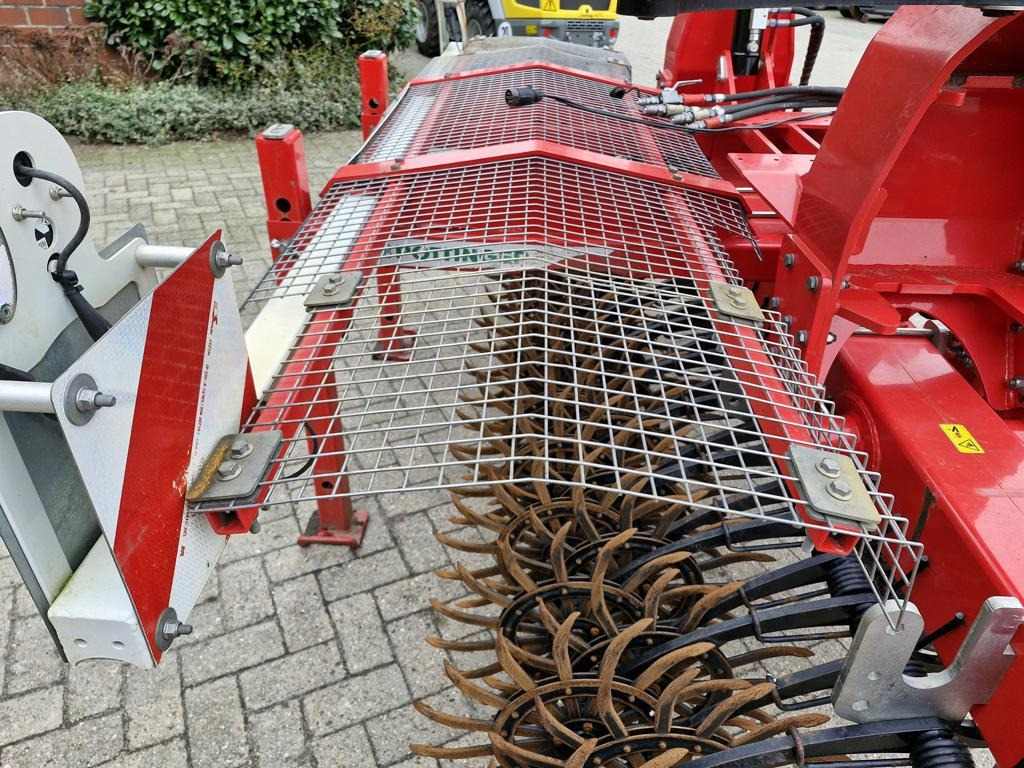 Pöttinger ROTOCARE V 6600 - ال معدات حراثه: صور 4 Pöttinger ROTOCARE V 6600 - ال معدات حراثه: صور 4