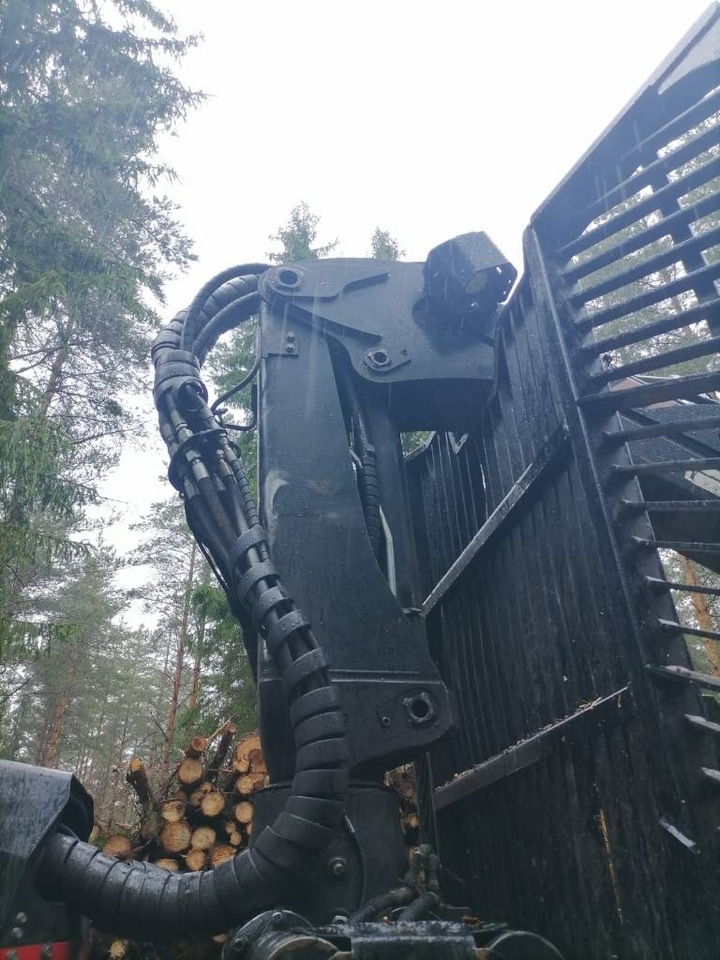Komatsu 845 - شاحنات نقل الأخشاب في الغابات: صور 4 Komatsu 845 - شاحنات نقل الأخشاب في الغابات: صور 4