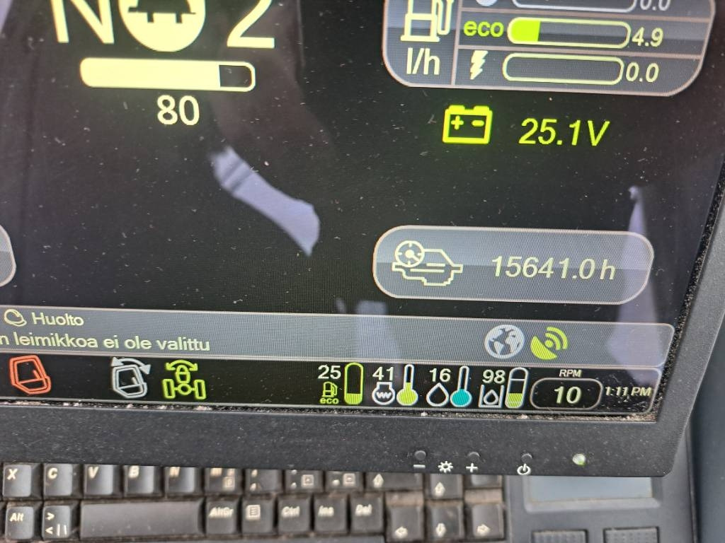 Komatsu 855 - شاحنات نقل الأخشاب في الغابات: صور 4 Komatsu 855 - شاحنات نقل الأخشاب في الغابات: صور 4