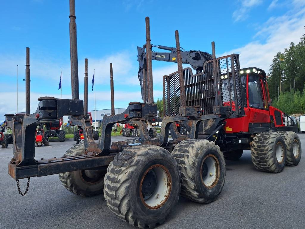 Komatsu 875 - شاحنات نقل الأخشاب في الغابات: صور 4 Komatsu 875 - شاحنات نقل الأخشاب في الغابات: صور 4