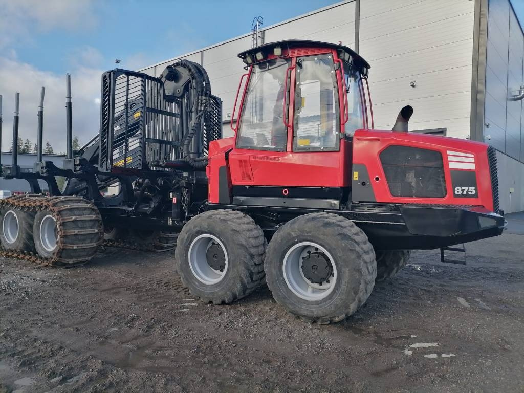 Komatsu 875 - شاحنات نقل الأخشاب في الغابات: صور 1 Komatsu 875 - شاحنات نقل الأخشاب في الغابات: صور 1