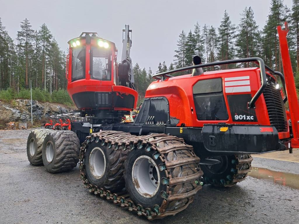 Komatsu 901 XC - الحصادات: صور 4 Komatsu 901 XC - الحصادات: صور 4