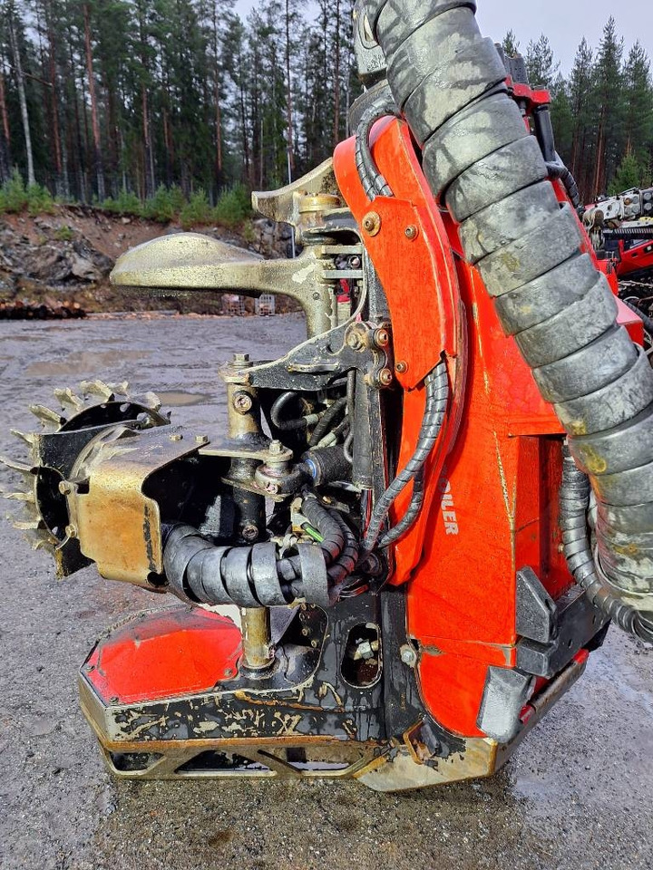 Komatsu 901 XC - الحصادات: صور 5 Komatsu 901 XC - الحصادات: صور 5