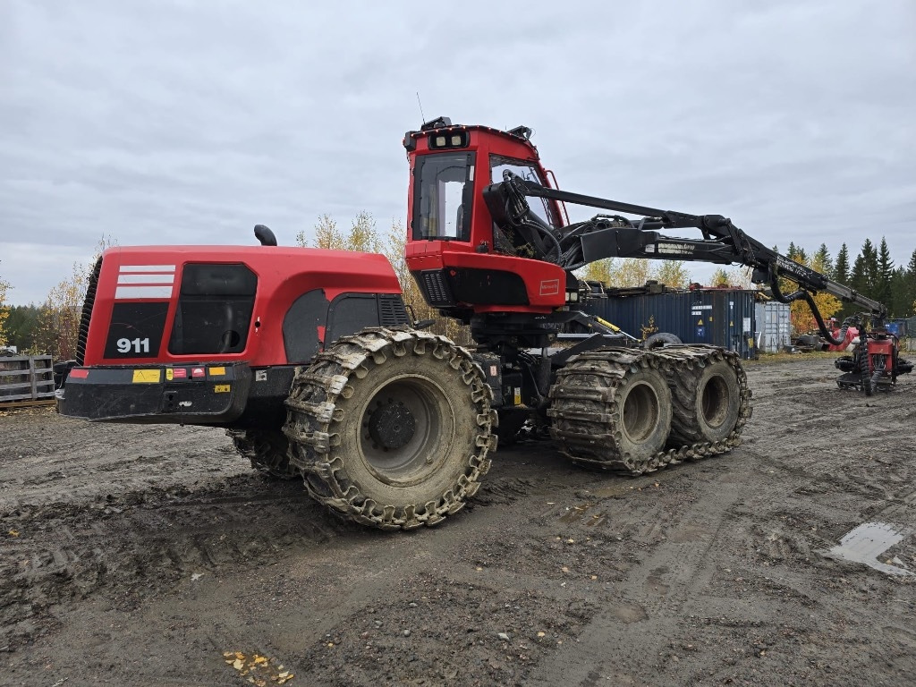 Komatsu 911.7 - الحصادات: صور 1 Komatsu 911.7 - الحصادات: صور 1