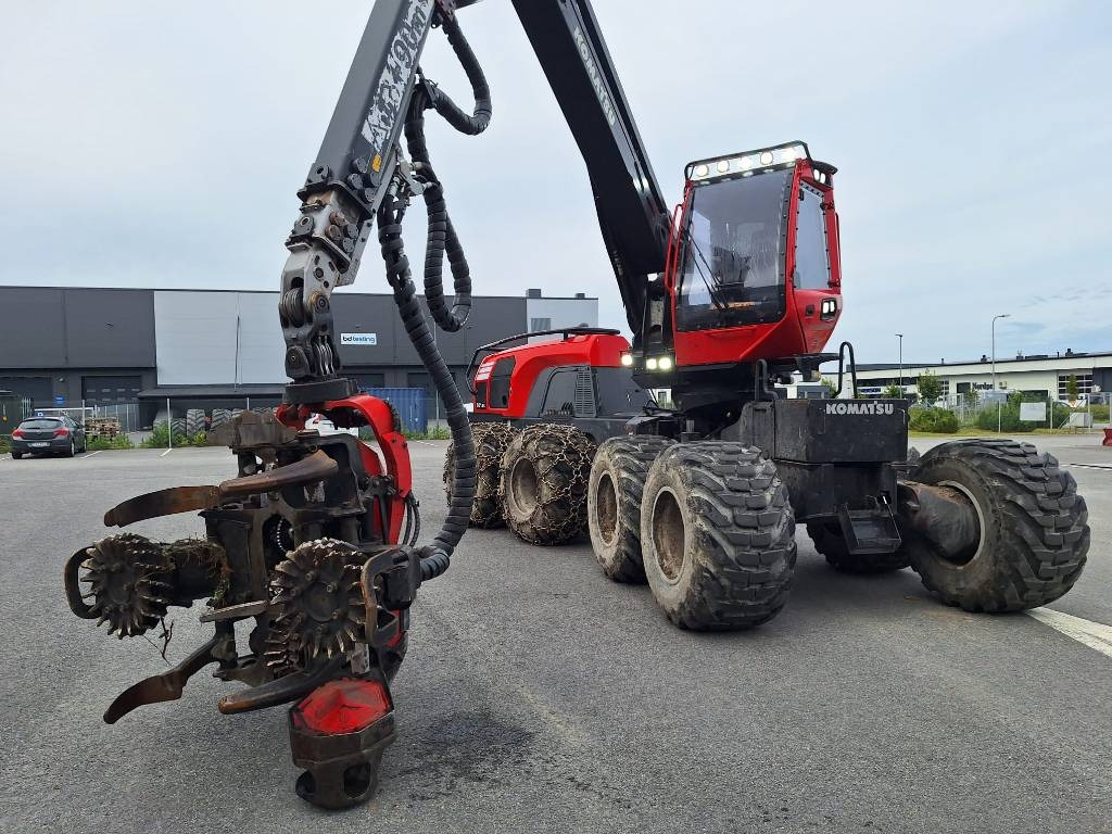 Komatsu 931 XC - الحصادات: صور 1 Komatsu 931 XC - الحصادات: صور 1