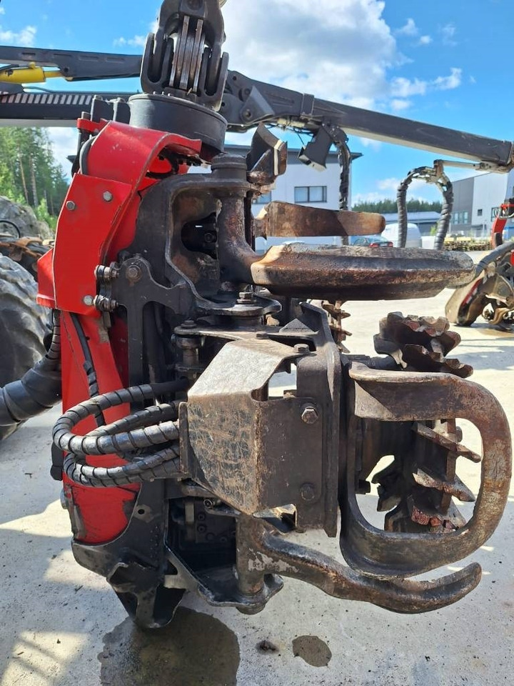 Komatsu 931 - الحصادات: صور 5 Komatsu 931 - الحصادات: صور 5