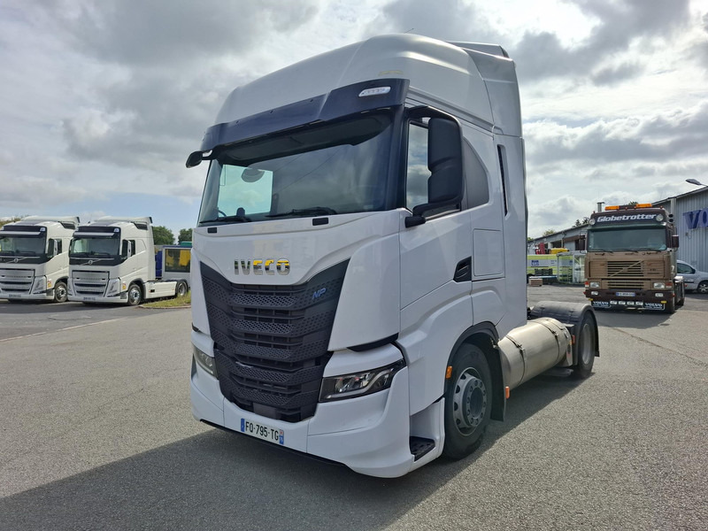 Iveco S-WAY - شاحنة جرار: صور 1 Iveco S-WAY - شاحنة جرار: صور 1