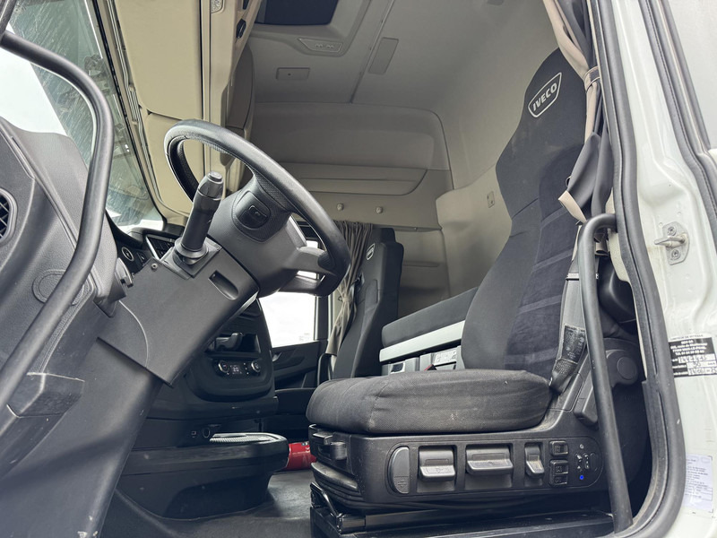 Iveco Stralis - شاحنة جرار: صور 5 Iveco Stralis - شاحنة جرار: صور 5