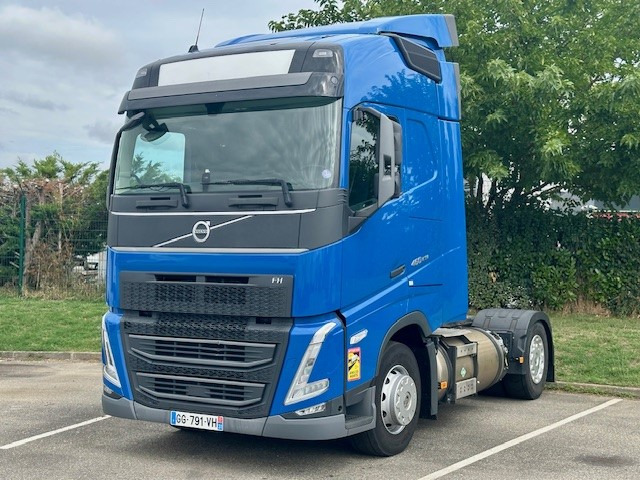 Volvo FH - شاحنة جرار: صور 1 Volvo FH - شاحنة جرار: صور 1