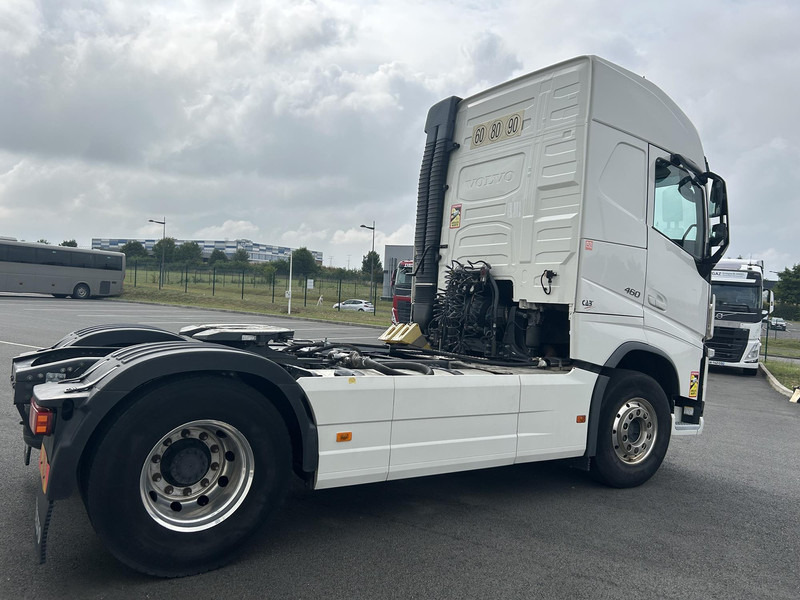 Volvo FH - شاحنة جرار: صور 4 Volvo FH - شاحنة جرار: صور 4