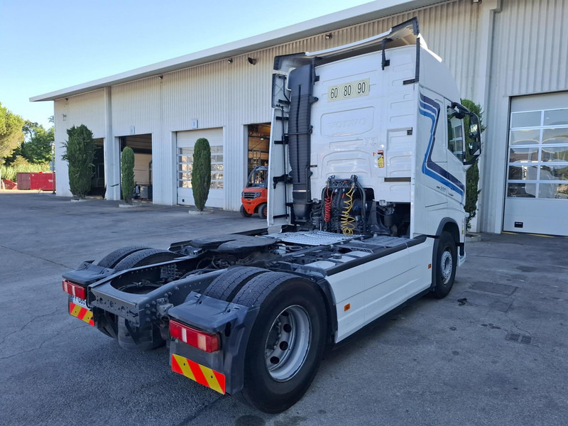 Volvo FH - شاحنة جرار: صور 3 Volvo FH - شاحنة جرار: صور 3