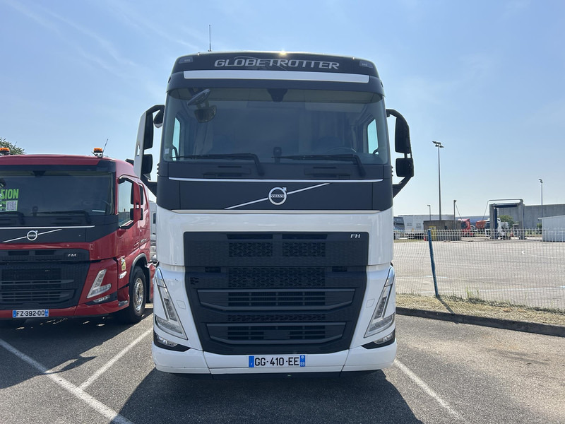 Volvo FH - شاحنة جرار: صور 3 Volvo FH - شاحنة جرار: صور 3