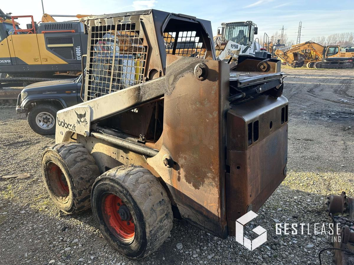Bobcat 853 - شيول صغير: صور 2 Bobcat 853 - شيول صغير: صور 2