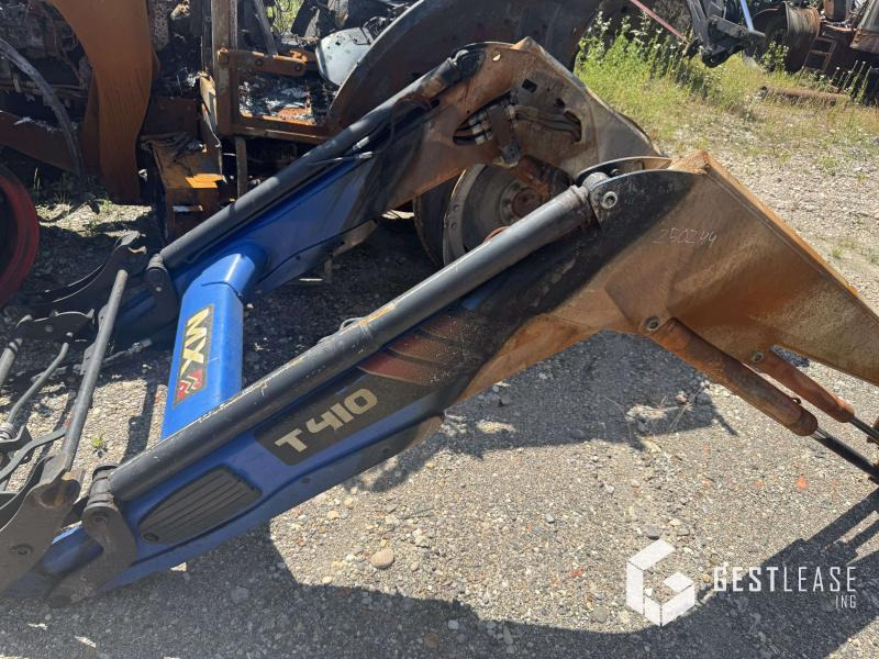 Claas Axos 340 - جرار: صور 4 Claas Axos 340 - جرار: صور 4