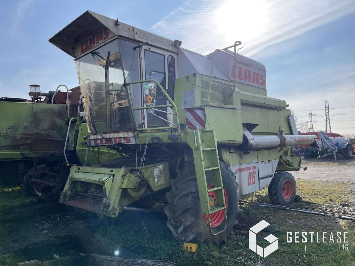 Claas DOMINATOR 86 - حصادة شاملة: صور 1 Claas DOMINATOR 86 - حصادة شاملة: صور 1
