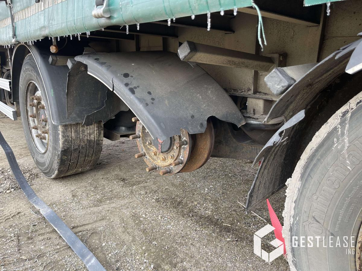 مقطورة ستارة Fruehauf Rideaux coulissants 3 essieux: صور 12 مقطورة ستارة Fruehauf Rideaux coulissants 3 essieux: صور 12