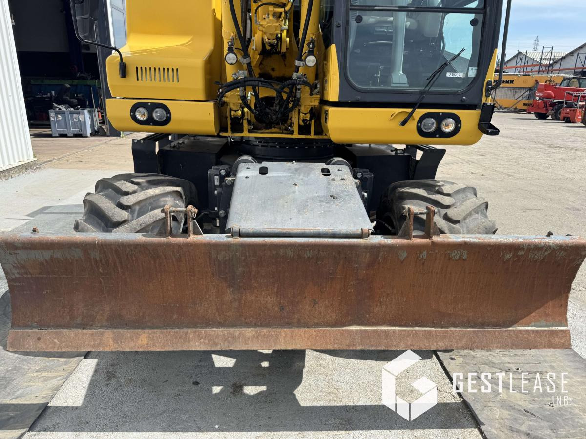 حفارة على عجلات Komatsu PW148-11: صور 9