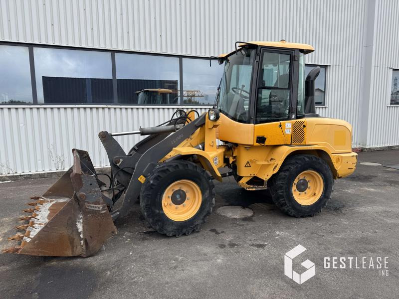 Volvo L30G - اللودر بعجل: صور 1 Volvo L30G - اللودر بعجل: صور 1