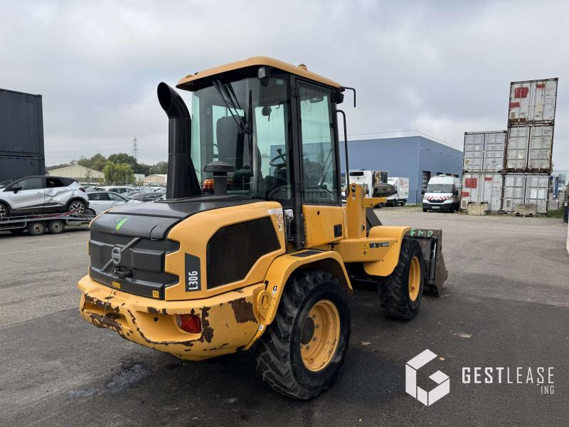 Volvo L30G - اللودر بعجل: صور 3 Volvo L30G - اللودر بعجل: صور 3