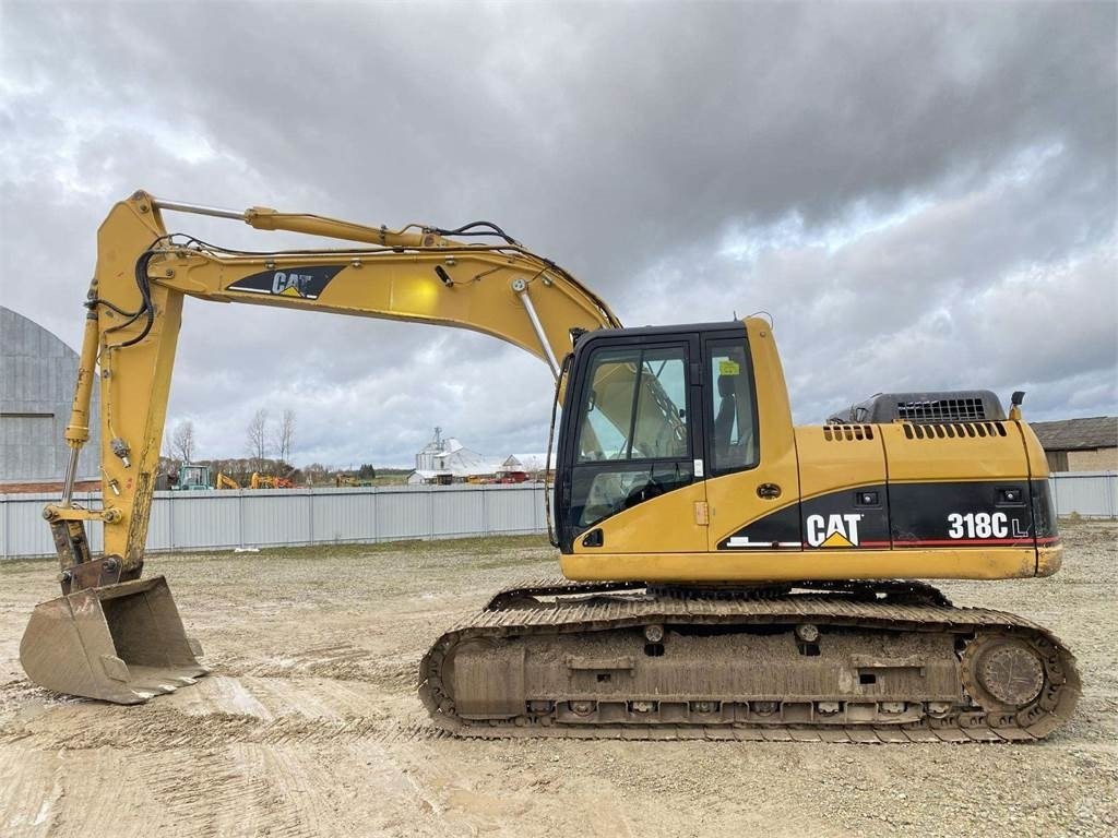 CAT 318 CL - حفارات زحافة: صور 2 CAT 318 CL - حفارات زحافة: صور 2