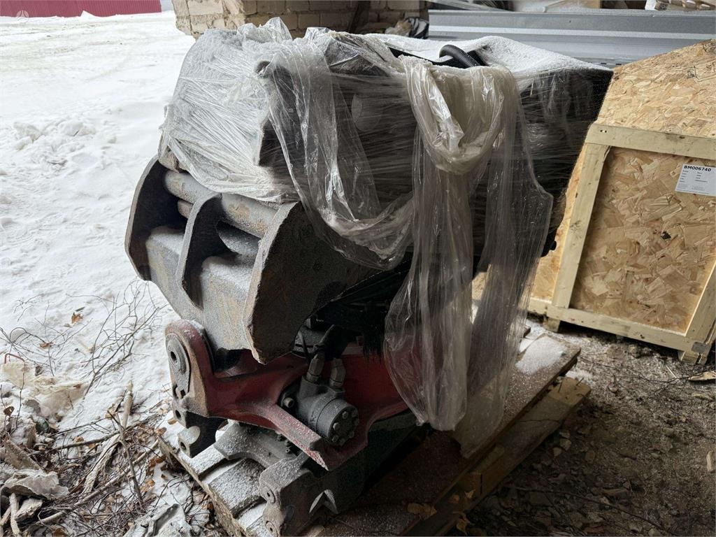 CAT 323 ROTOTILT R8 - حفارات زحافة: صور 3 CAT 323 ROTOTILT R8 - حفارات زحافة: صور 3