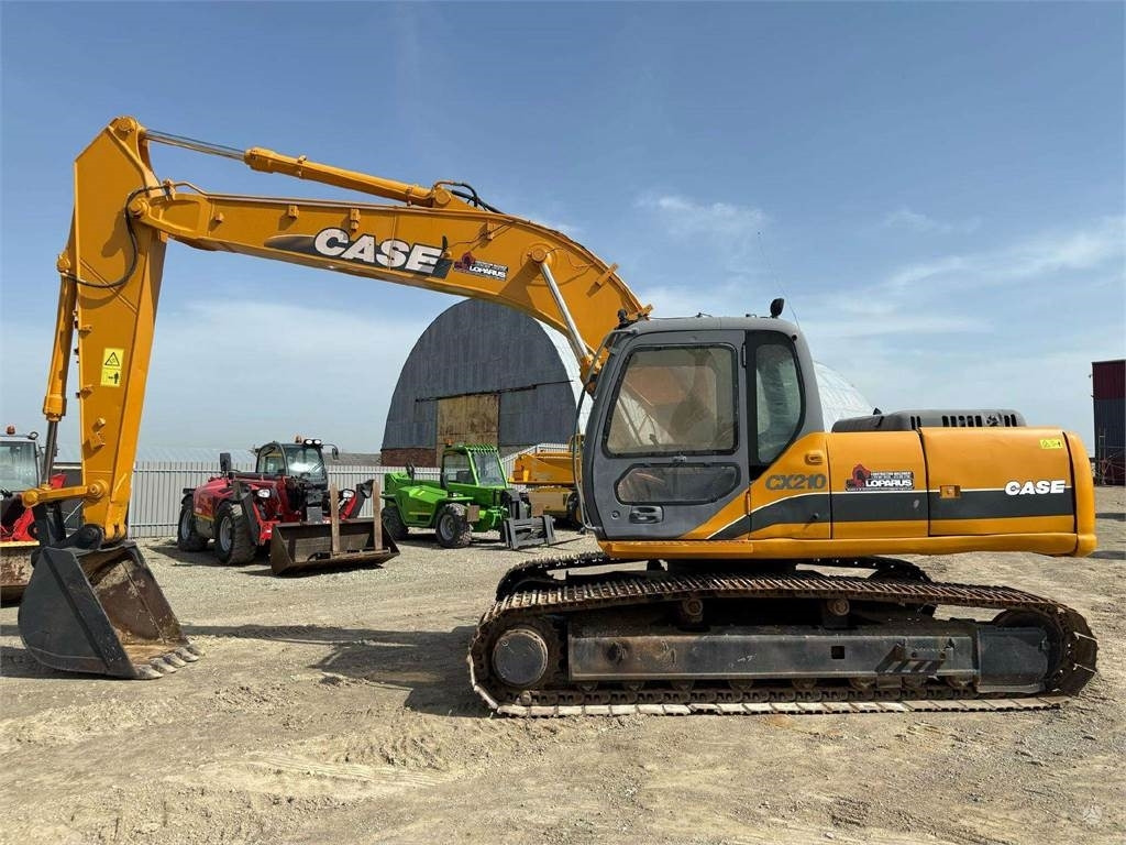 Case Cx 210, ISUZU MANUAL PUMP - حفارات زحافة: صور 2 Case Cx 210, ISUZU MANUAL PUMP - حفارات زحافة: صور 2