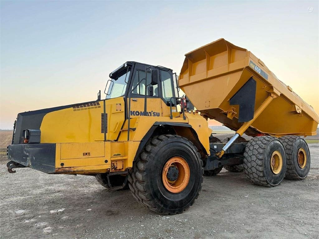 Komatsu HM 400-2 - شاحنة مفصلية: صور 1 Komatsu HM 400-2 - شاحنة مفصلية: صور 1