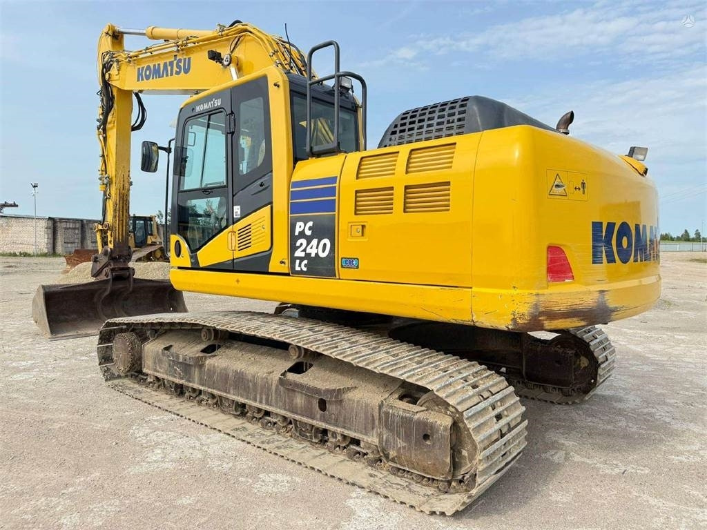 Komatsu PC 240 LC-10 - حفارات زحافة: صور 2 Komatsu PC 240 LC-10 - حفارات زحافة: صور 2