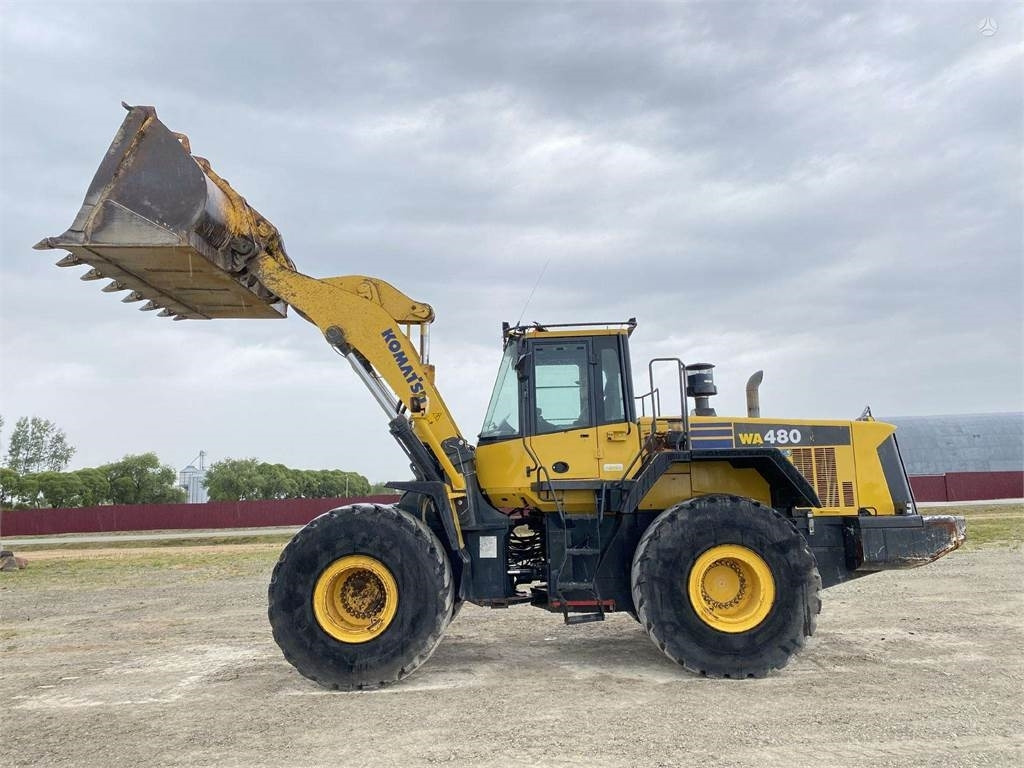 Komatsu WA 480-6 - اللودر بعجل: صور 5 Komatsu WA 480-6 - اللودر بعجل: صور 5