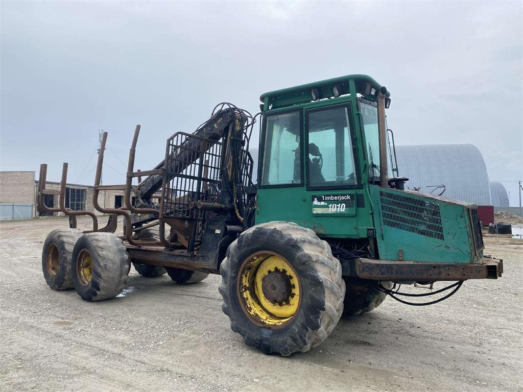 Timberjack 1010 DALIMIS FOR SPARE PARTS - شاحنات نقل الأخشاب في الغابات: صور 2 Timberjack 1010 DALIMIS FOR SPARE PARTS - شاحنات نقل الأخشاب في الغابات: صور 2