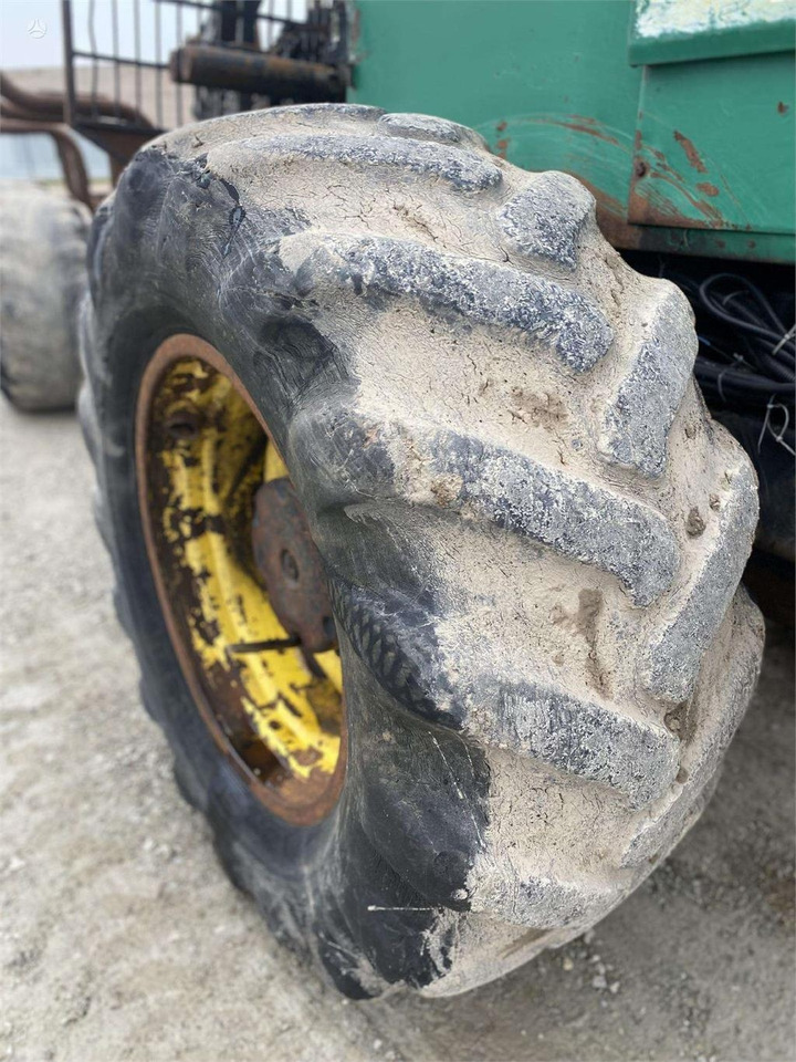 شاحنات نقل الأخشاب في الغابات Timberjack 1010 DALIMIS FOR SPARE PARTS: صور 22 شاحنات نقل الأخشاب في الغابات Timberjack 1010 DALIMIS FOR SPARE PARTS: صور 22