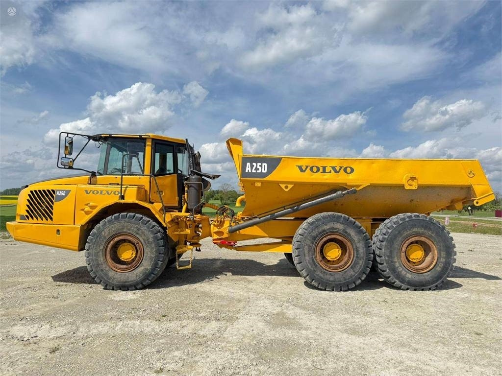 Volvo A25D - شاحنة مفصلية: صور 4 Volvo A25D - شاحنة مفصلية: صور 4