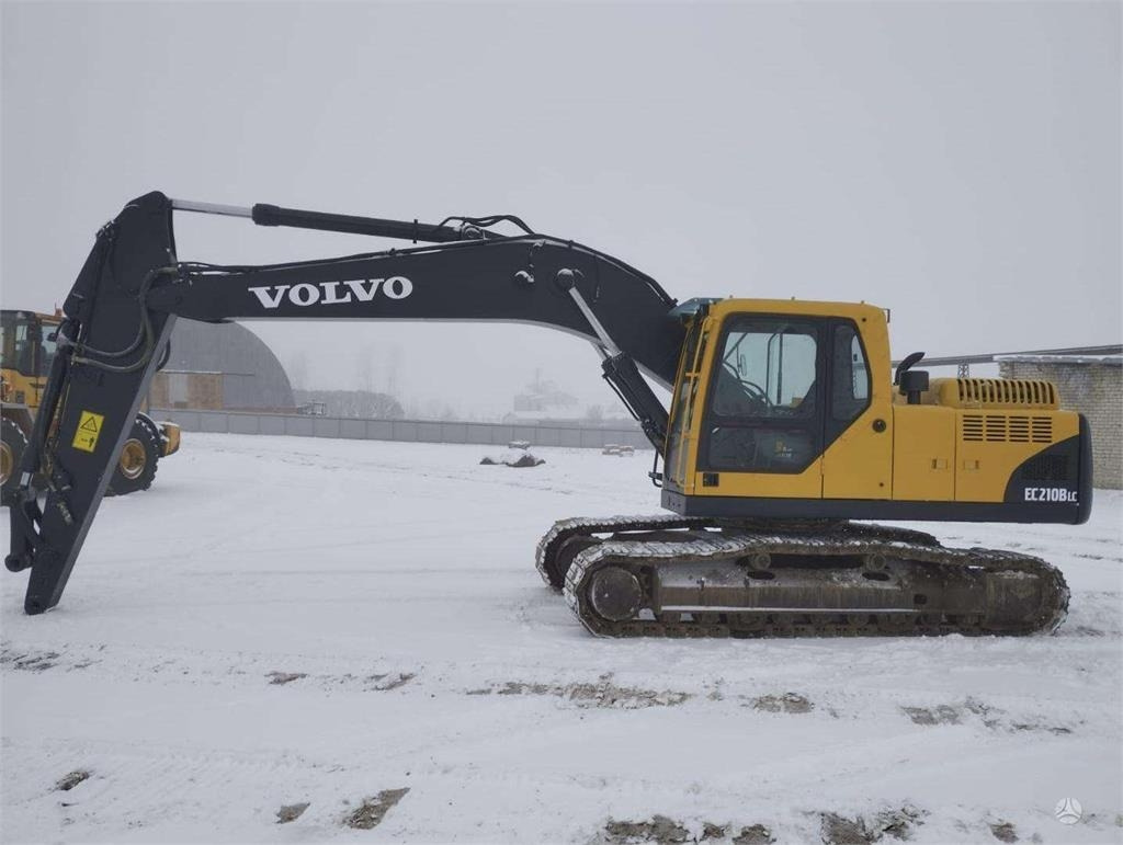 Volvo EC 210 BLC - حفارات زحافة: صور 4 Volvo EC 210 BLC - حفارات زحافة: صور 4