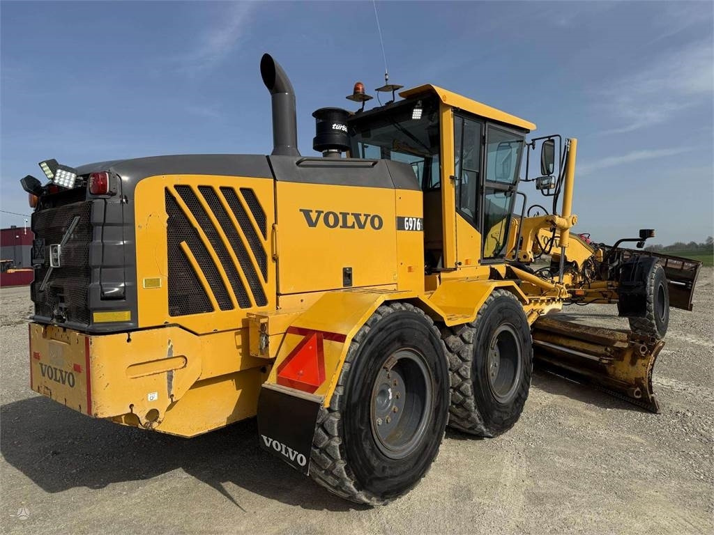 Volvo G976 6x6 Canada made - آلة تسوية الأرض: صور 5 Volvo G976 6x6 Canada made - آلة تسوية الأرض: صور 5