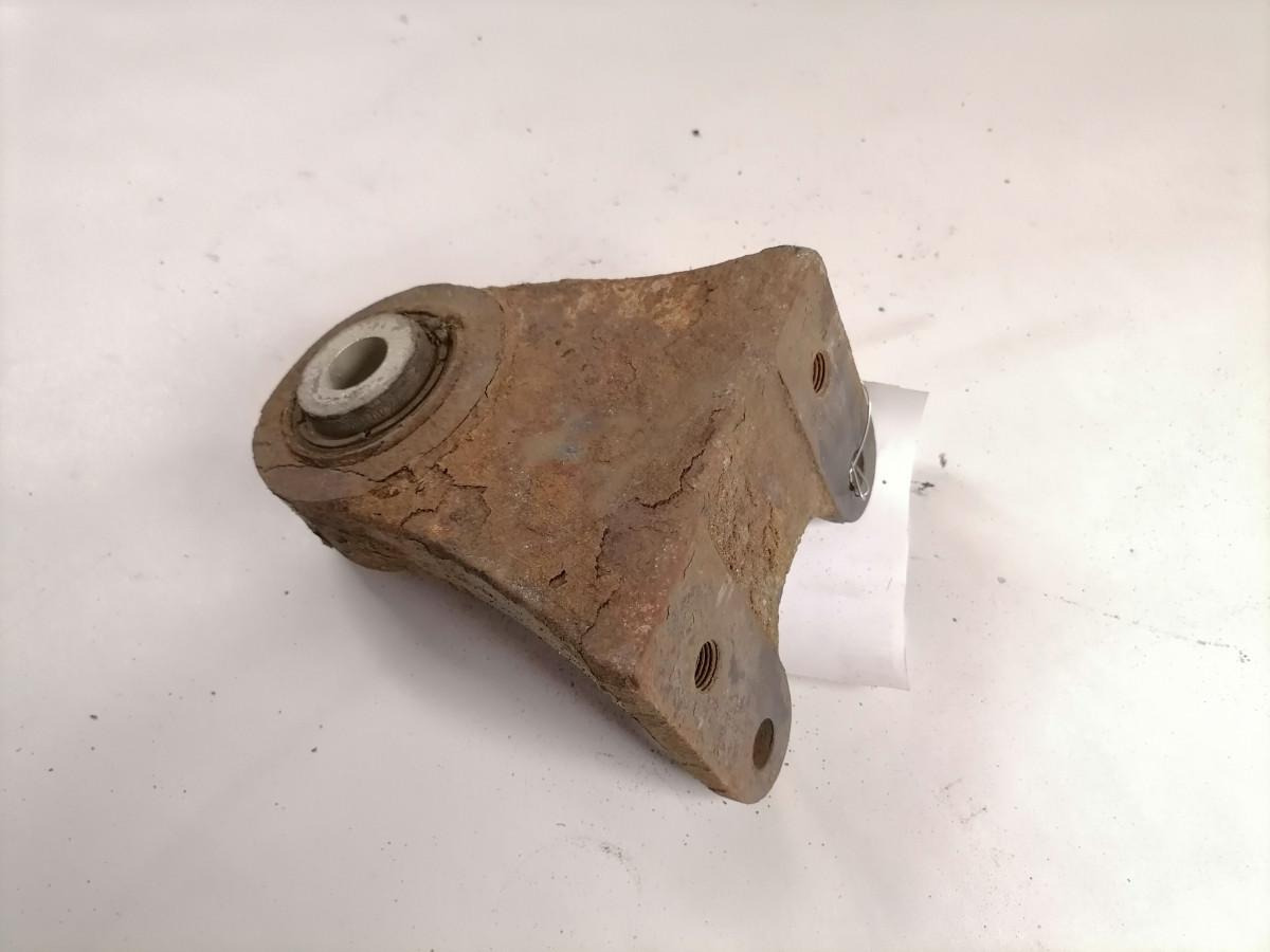 MAN Anti roll bar bracket 81437053248 - عمود التوازن - شاحنة: صور 1 MAN Anti roll bar bracket 81437053248 - عمود التوازن - شاحنة: صور 1