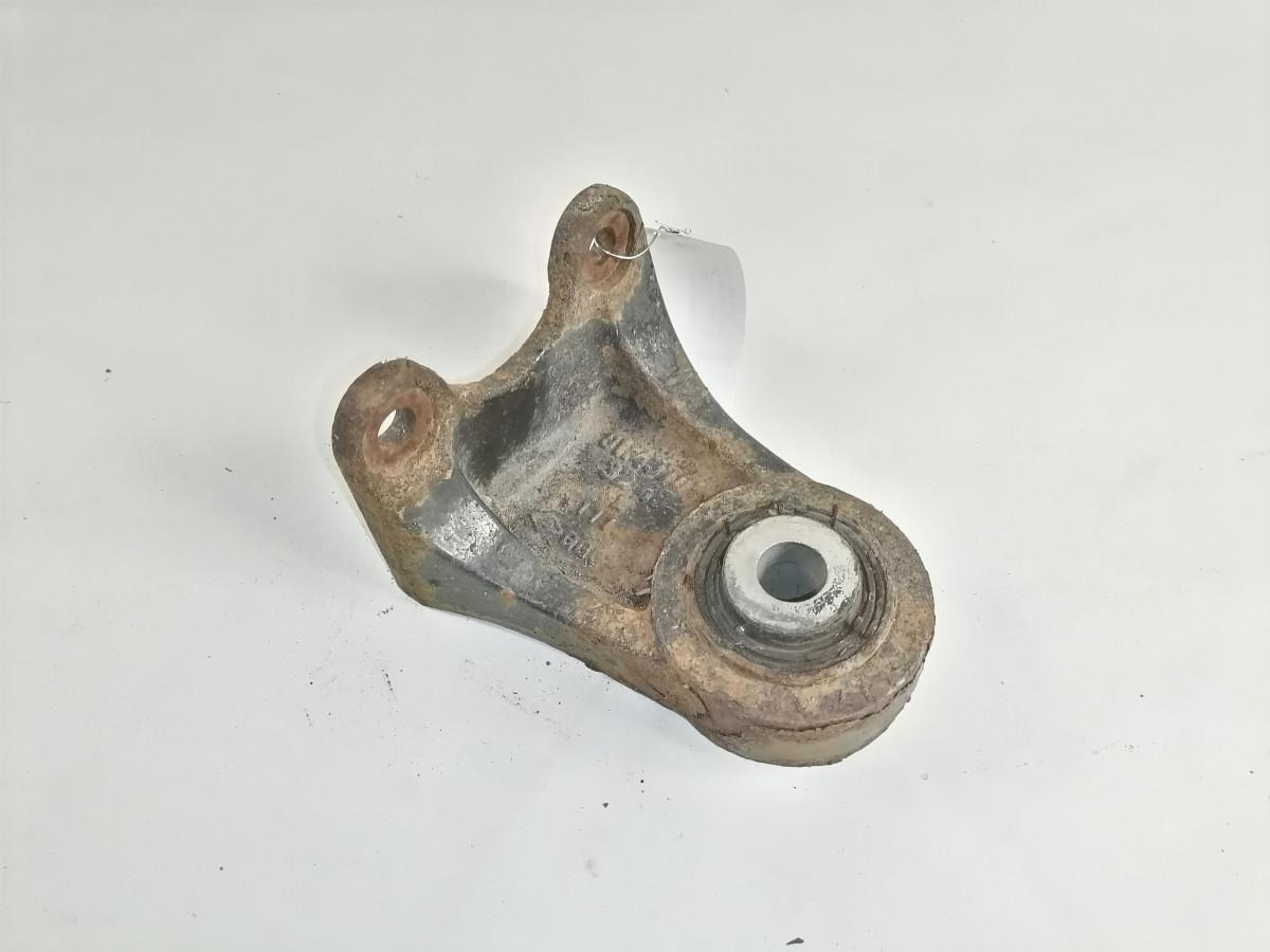 MAN Anti roll bar bracket 81437053248 - عمود التوازن - شاحنة: صور 2 MAN Anti roll bar bracket 81437053248 - عمود التوازن - شاحنة: صور 2