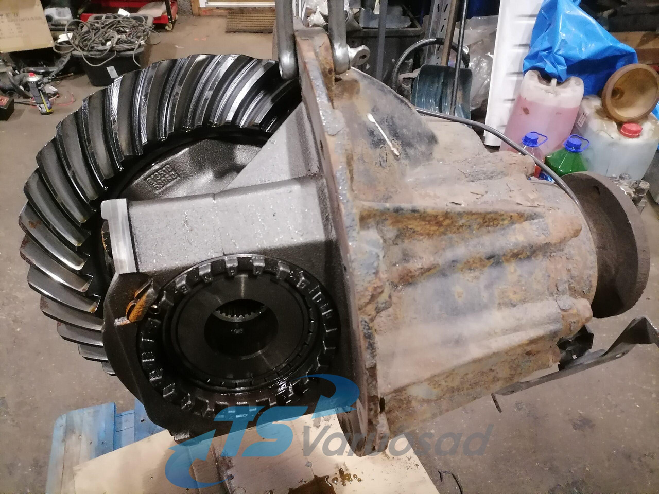 MAN Axel gear, 3,08 81353013108 - محرك السفر - شاحنة: صور 1 MAN Axel gear, 3,08 81353013108 - محرك السفر - شاحنة: صور 1