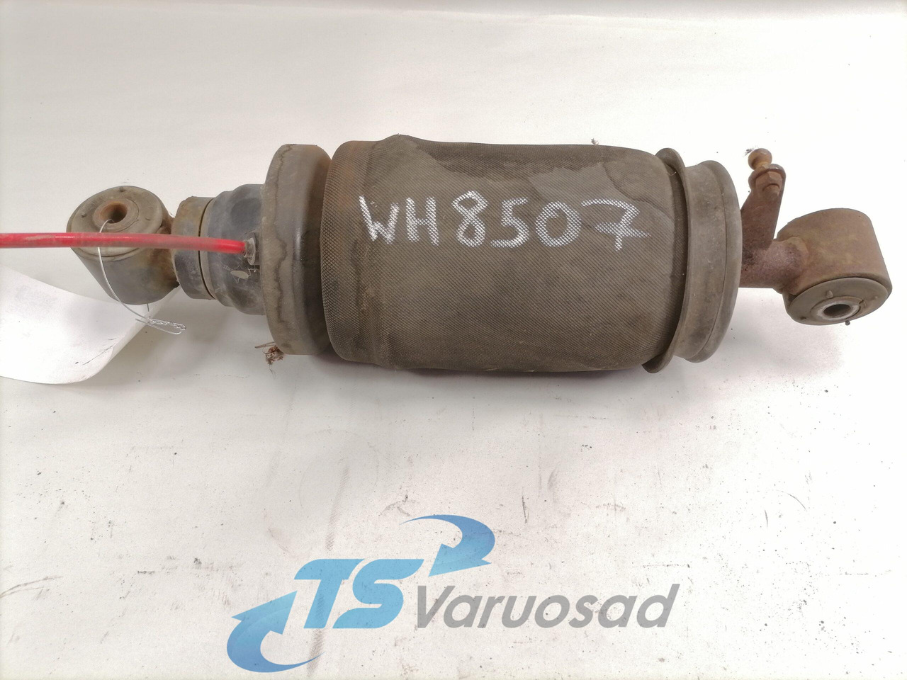 MAN Cab suspension 85417226022 - الكابينة تعليق - شاحنة: صور 2 MAN Cab suspension 85417226022 - الكابينة تعليق - شاحنة: صور 2