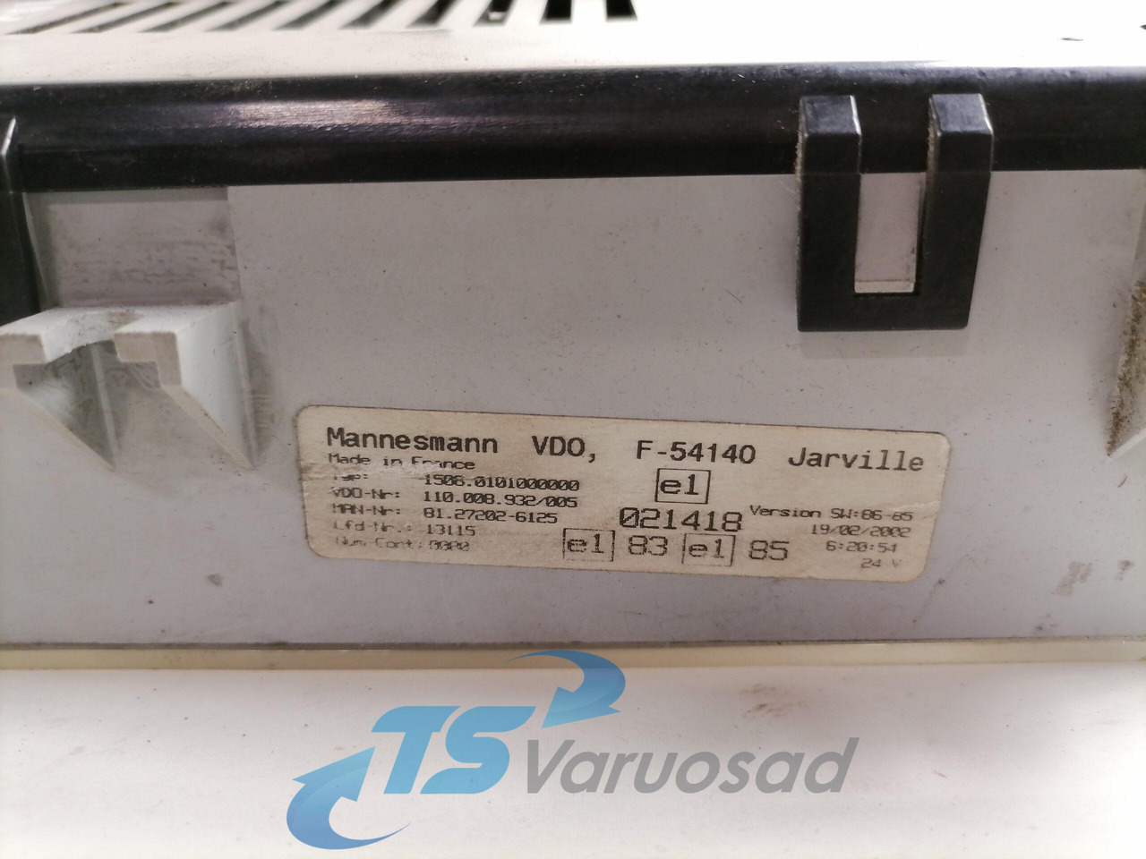 MAN Dashboard 81272026125 - لوحة القيادة - شاحنة: صور 2 MAN Dashboard 81272026125 - لوحة القيادة - شاحنة: صور 2