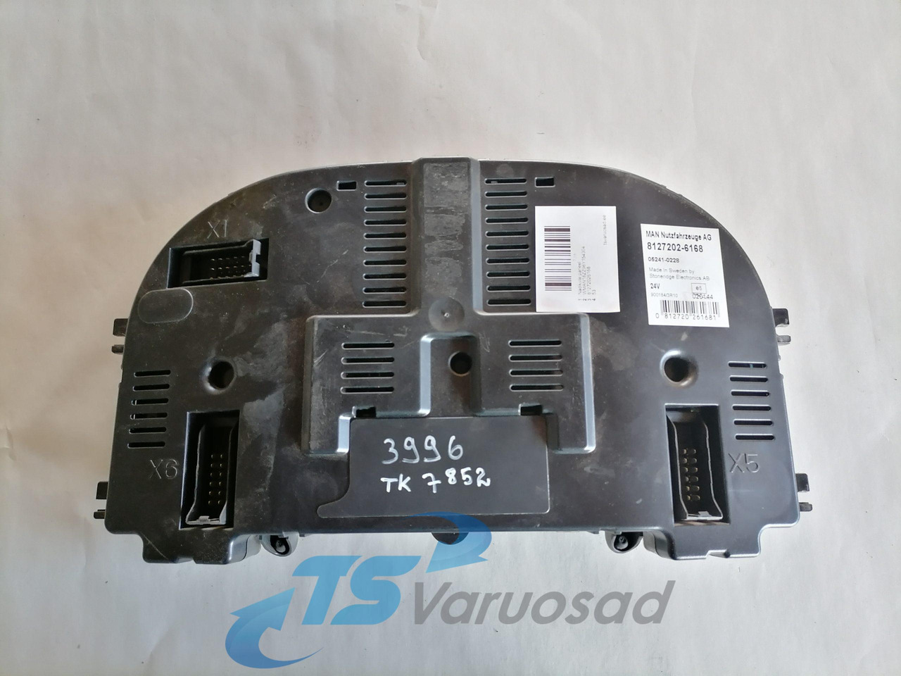 MAN Dashboard 81272026168 - لوحة القيادة - شاحنة: صور 3 MAN Dashboard 81272026168 - لوحة القيادة - شاحنة: صور 3