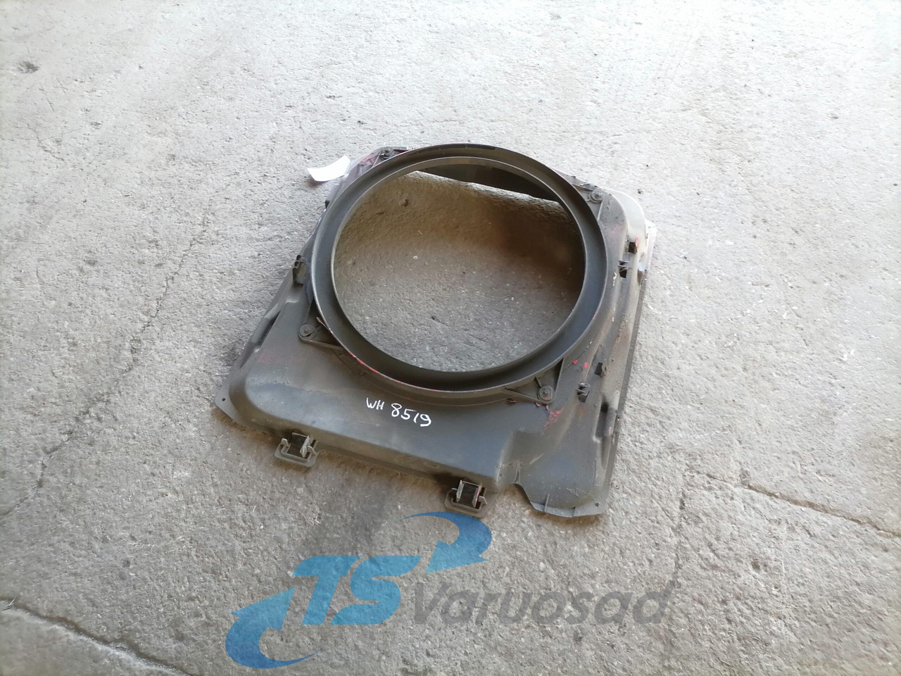 MAN Fan shroud 81066200145 - المشعاع - شاحنة: صور 1 MAN Fan shroud 81066200145 - المشعاع - شاحنة: صور 1