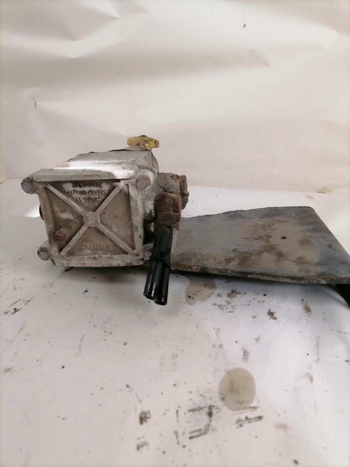 MAN Fuel separator 81125016044 - فلتر الوقود - شاحنة: صور 3 MAN Fuel separator 81125016044 - فلتر الوقود - شاحنة: صور 3