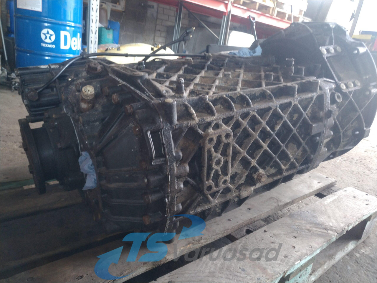 MAN Käigukast 16S-1920TD ( remonditud ) 16S2220TD - علبة التروس و قطع الغيار - شاحنة: صور 3 MAN Käigukast 16S-1920TD ( remonditud ) 16S2220TD - علبة التروس و قطع الغيار - شاحنة: صور 3