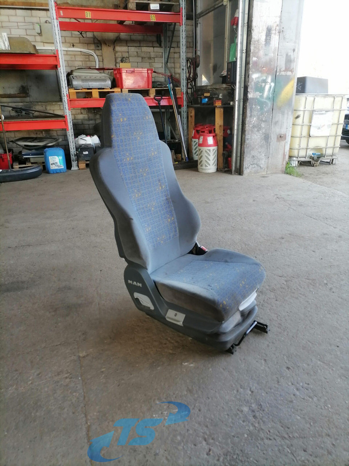 MAN Passenger seat 81623016942 - مقاعد السيارات - شاحنة: صور 1 MAN Passenger seat 81623016942 - مقاعد السيارات - شاحنة: صور 1