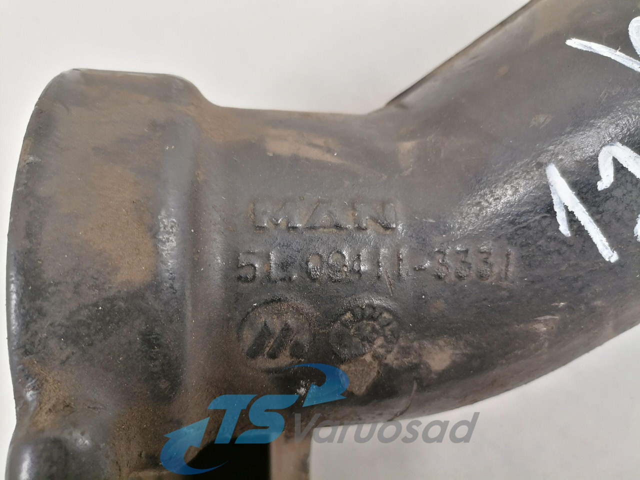 MAN intercooler pipe 51094113331 - المبرد - شاحنة: صور 4 MAN intercooler pipe 51094113331 - المبرد - شاحنة: صور 4