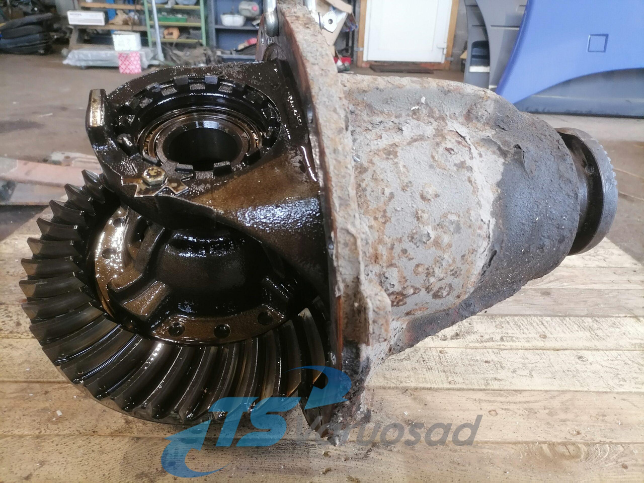 MB Axel gear A0003504303 - محرك السفر - شاحنة: صور 3 MB Axel gear A0003504303 - محرك السفر - شاحنة: صور 3