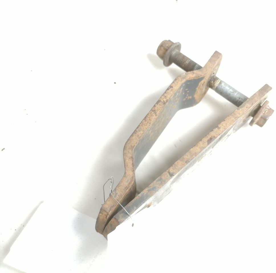 MB Spring shackle A9703250120 - تعليق - شاحنة: صور 1 MB Spring shackle A9703250120 - تعليق - شاحنة: صور 1